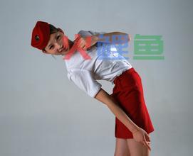 空姐工作服设计特色是怎么样的