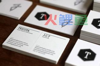 如何编排卡片制作的字体