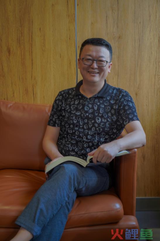 广告公司如何跨前一步，不做广告中把广告做了？
