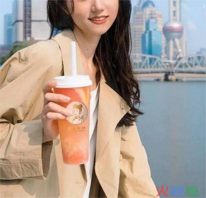 一张不雅图，沪上阿姨倒在女性营销“禁区”