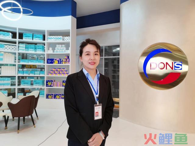 奋斗归纳出色人生——记东平县“最美巾帼奋斗者”、东顺团体电商直播公司总司理李艳艳