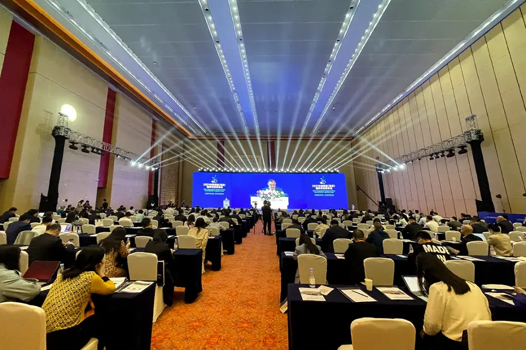 2021重庆物博会盛大开幕，全市首批跨境电商示范区的名头要趁热官宣！(重庆跨境电商公共服务平台)
