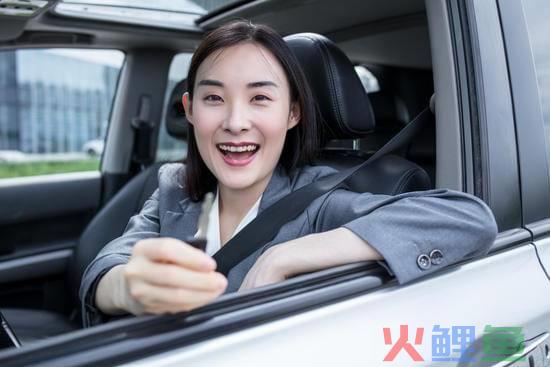 金湖教师工资(江苏省中小学教师,每月退休金有多少?)