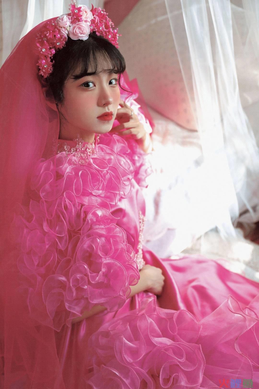 王薇薇婚纱_王薇薇婚纱的营销方式_薇薇王婚纱价格