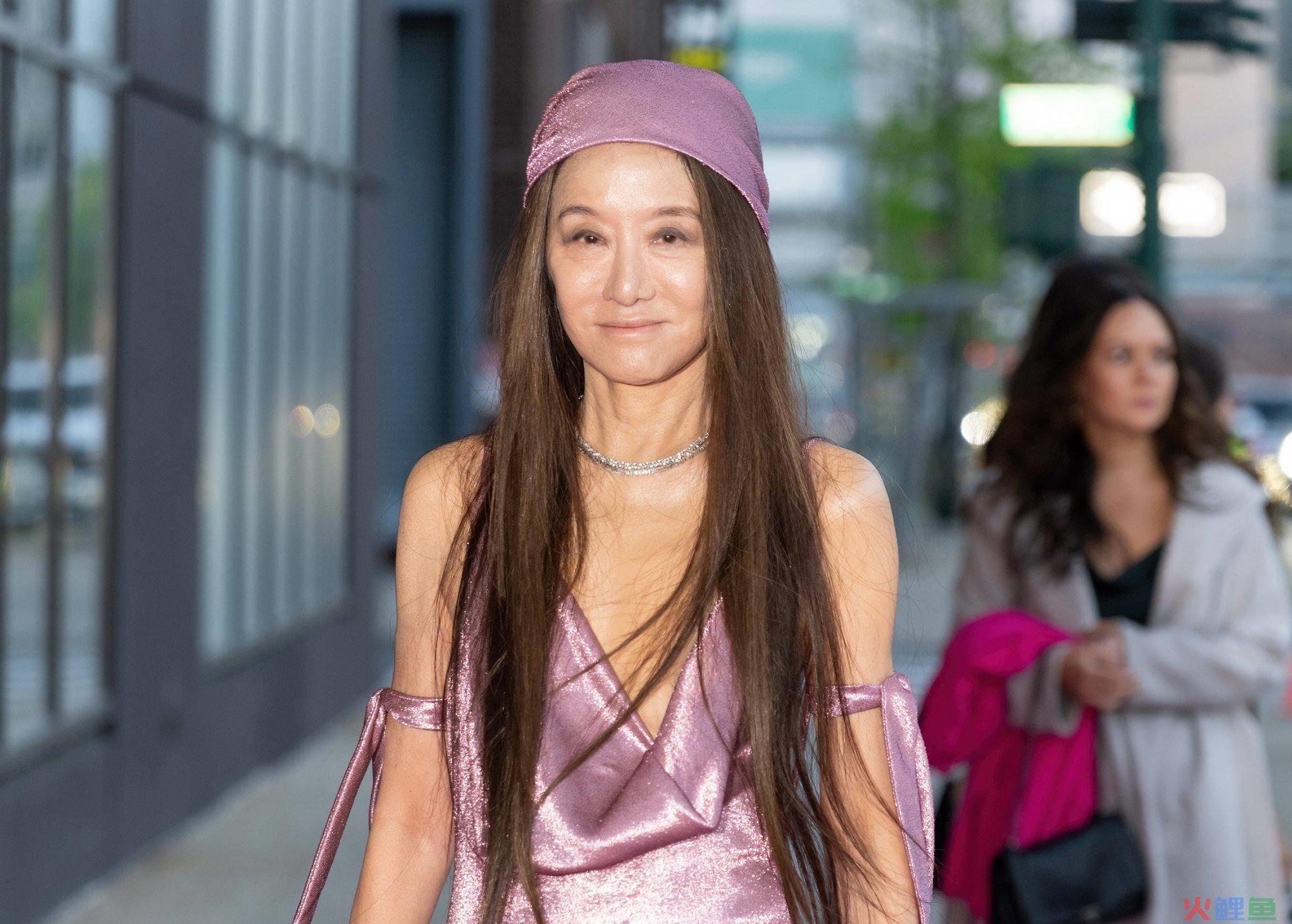 王薇薇婚纱的营销方式_王薇薇婚纱_薇薇王婚纱价格