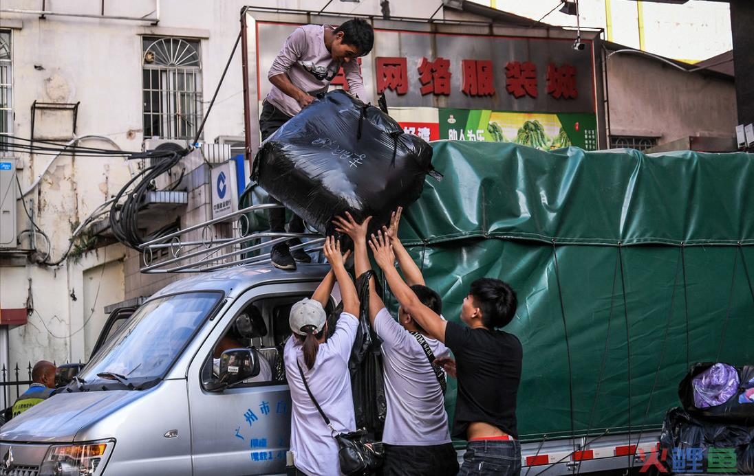 服装市场营销与采购_木樨园服装市场服装批发_服装市场属于什么类型市场吗