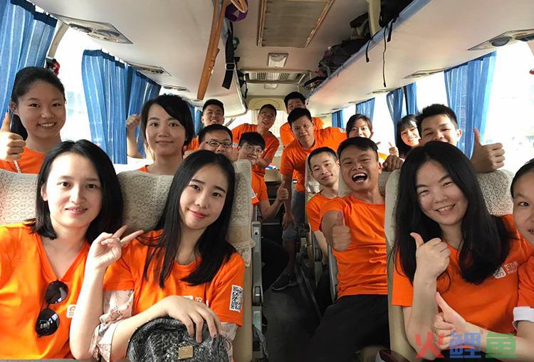 公司更名有哪些潜在风险？申请变更登记需要向公司登记机关提交的文件？