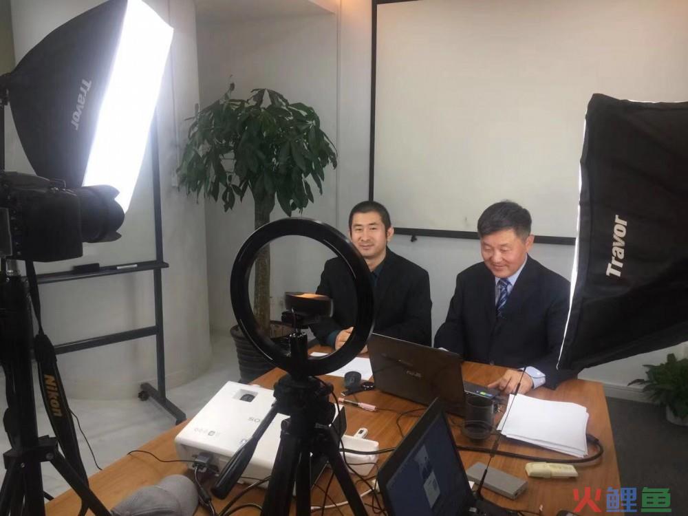 如何利用裂变运营新套路：0粉丝撬动13000人+观看直播