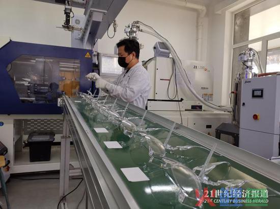 3D打印面罩在京研制成功