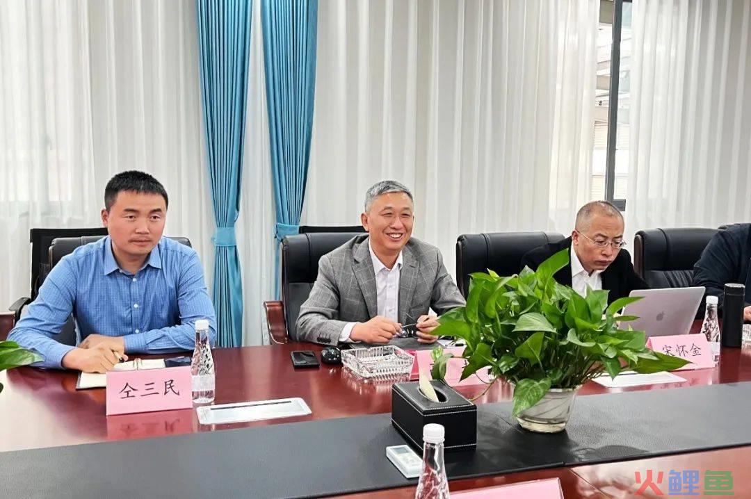 商用车图片_东风商用车底盘_商用车市场调研目的