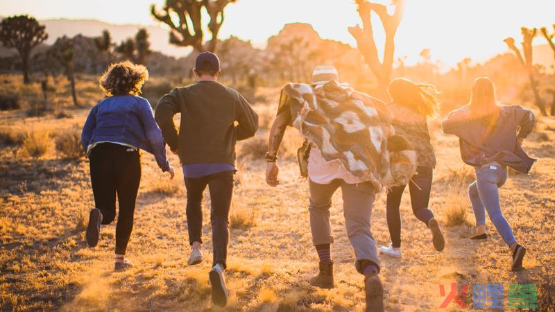 公司团建为啥招人骂