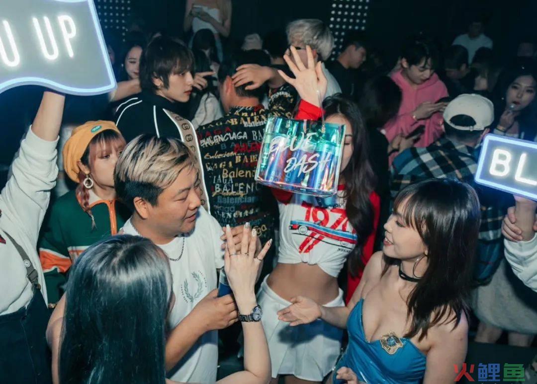 中国男人还会爱茅台多久？