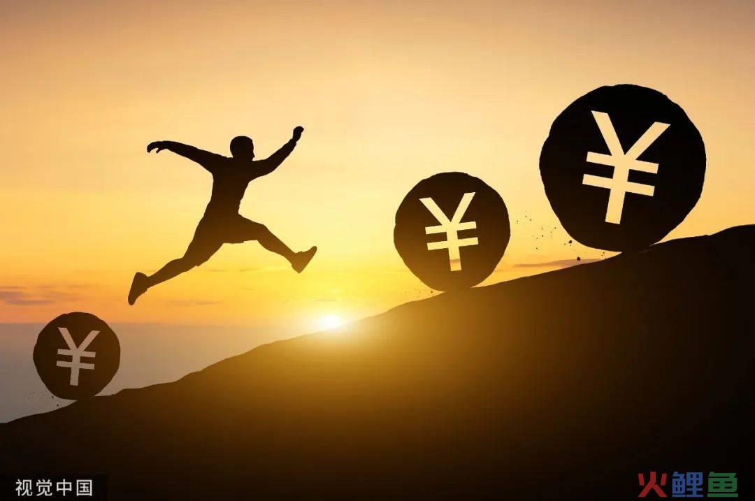头部大号因吐槽掉粉40万，影视二创生变？