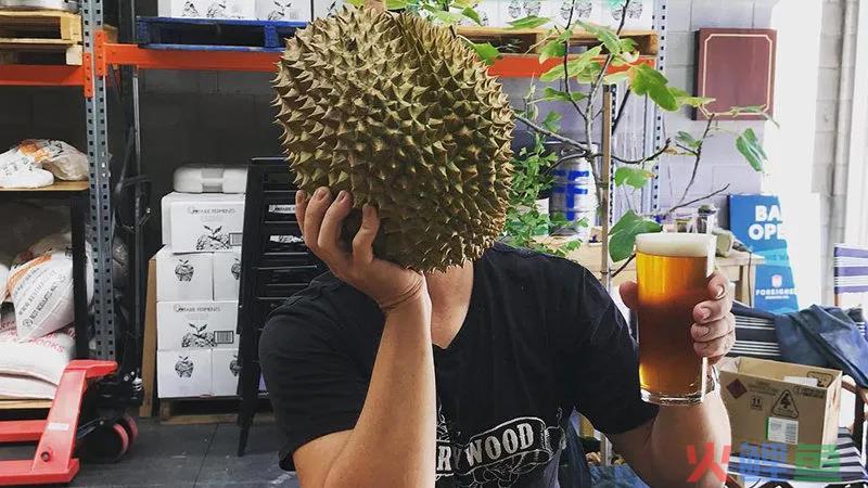 “此之臭味，彼之美食”，品牌如何玩转两极分化的“臭东西”？