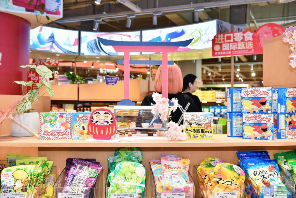 良品铺子打造全国最大门店，零食行业迎来渠道之变