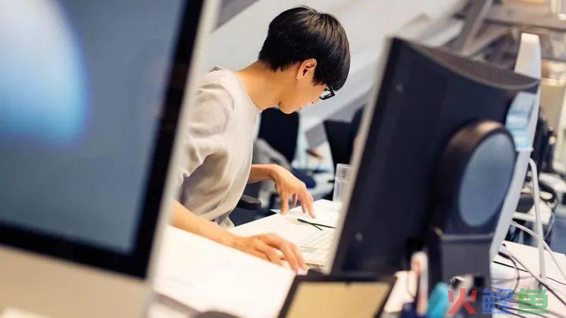 被“神话”的钉钉①：棉花和铁谁重分不清，个人版AI这么拉？