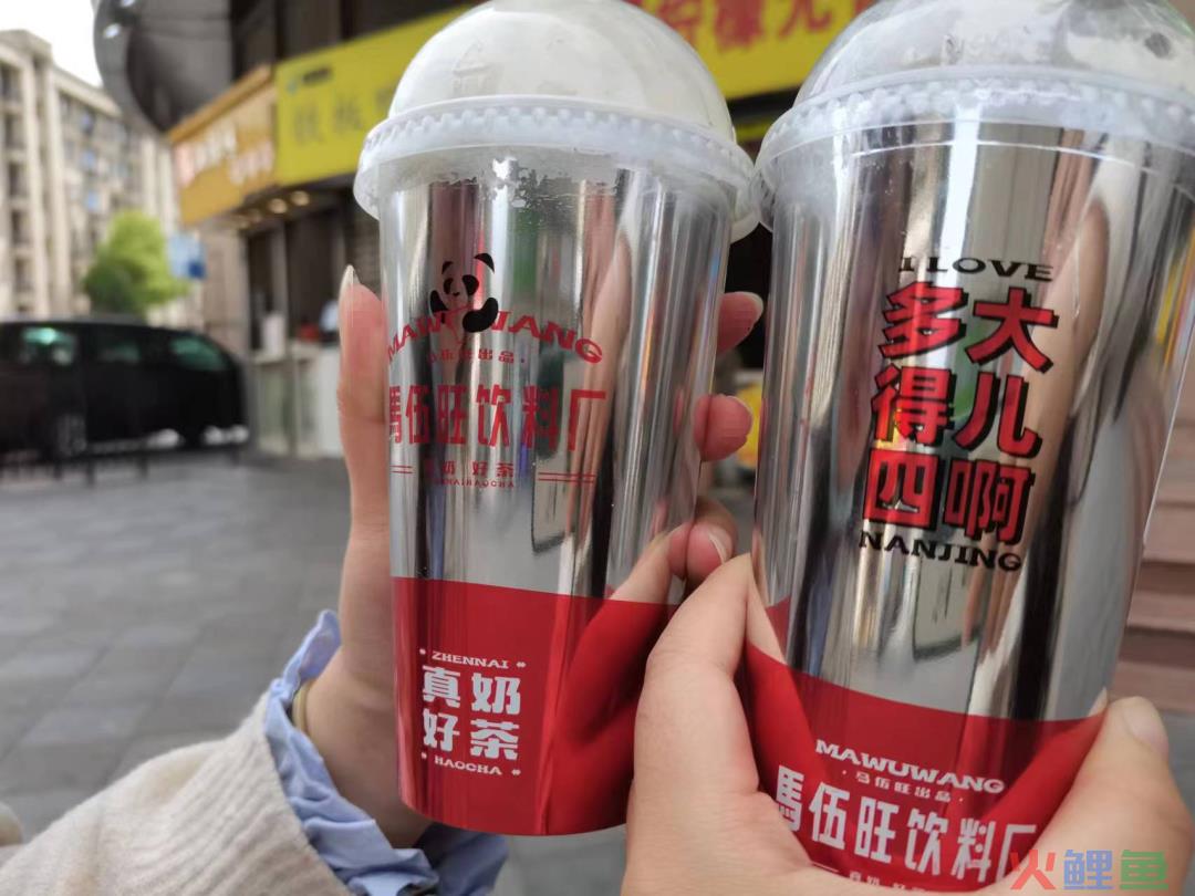 “土味营销”横行，网友：椰树这盛世如你所愿