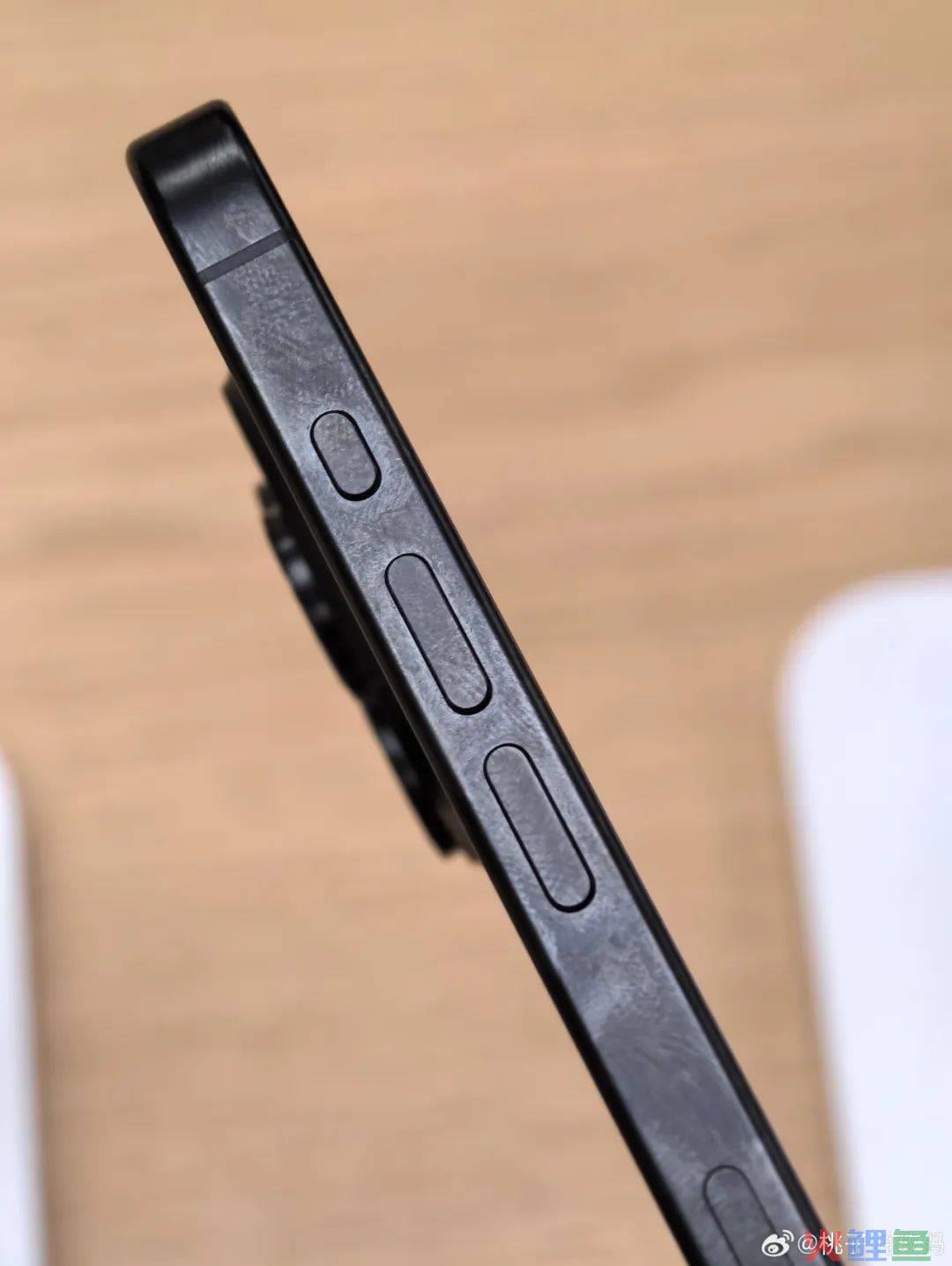 史上最冷苹果季，iPhone15卖不动16凑！