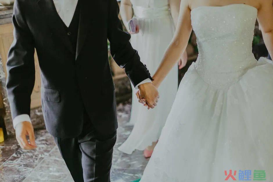 给年轻人办一场婚礼，究竟有多“暴利”？