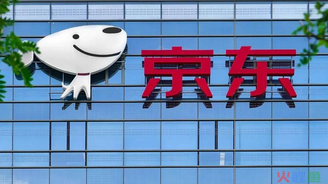 李佳琦成“活靶子”，直播是电商时代最后的救命稻草？