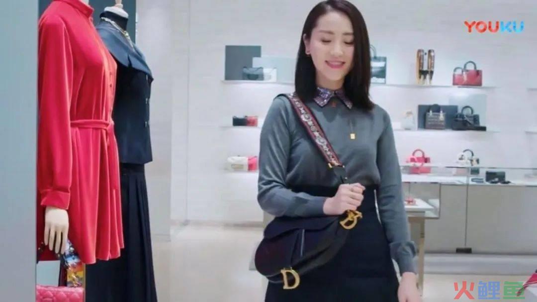 小杨哥女徒弟带货风波，后续越来越魔幻了...