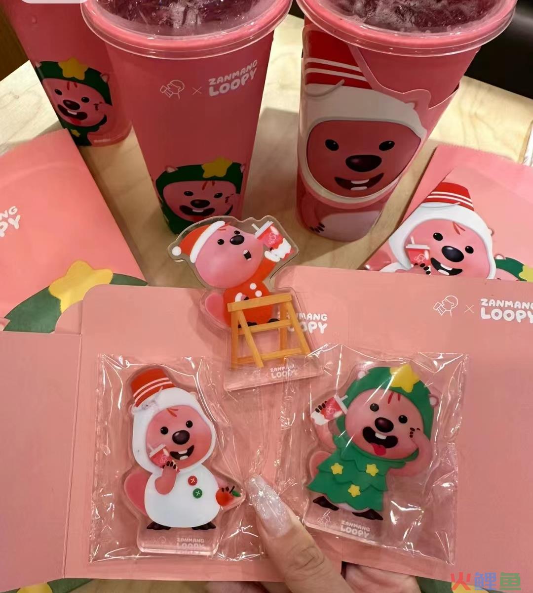 联名大火表情包惹争议,喜茶联名不香了?