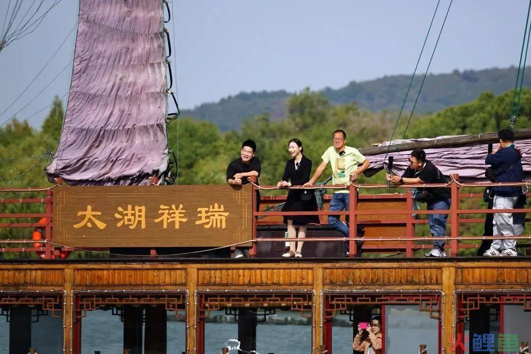 “小作文”结束，董宇辉的大考才刚开始