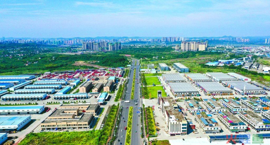 高坪：搭乘电商“快车” 助力农产品“出山”