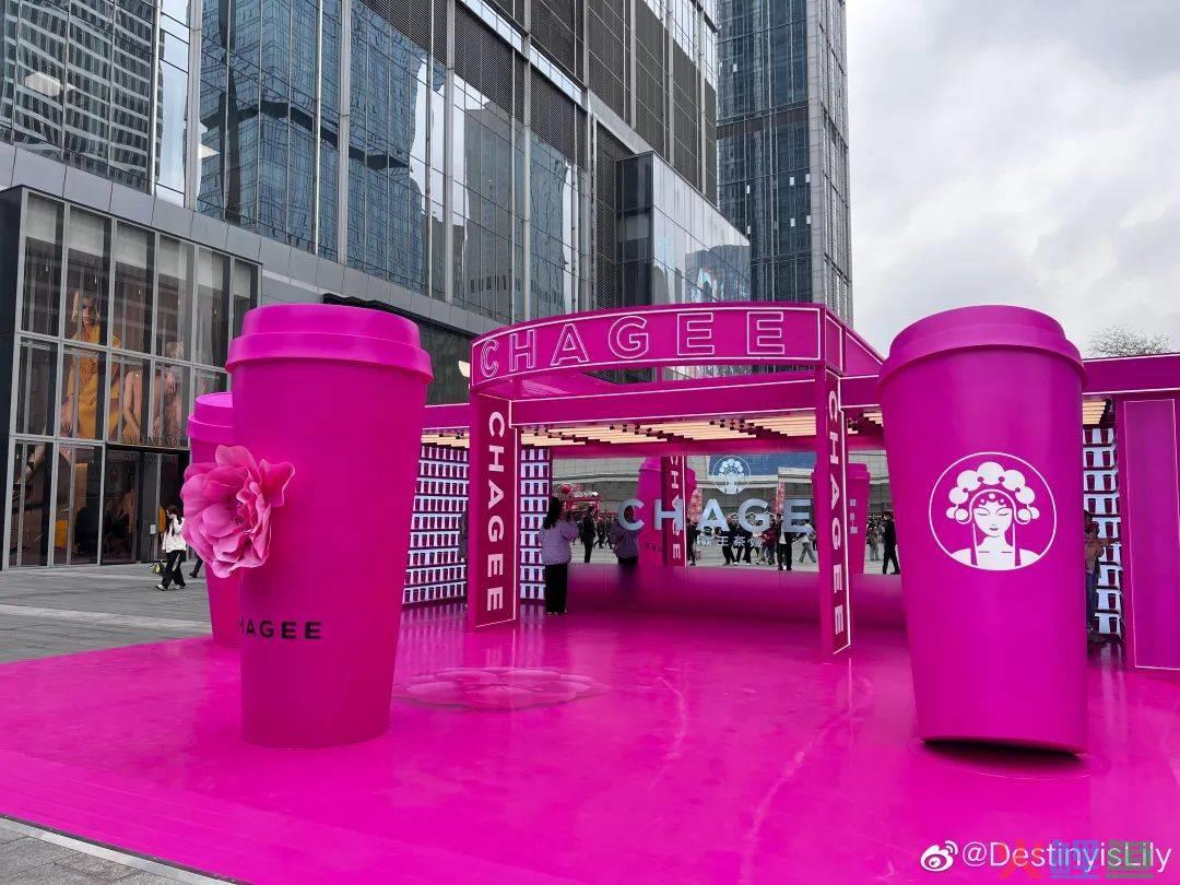 丑哭全网的格力“玫瑰空调”，终于吹不下去了！