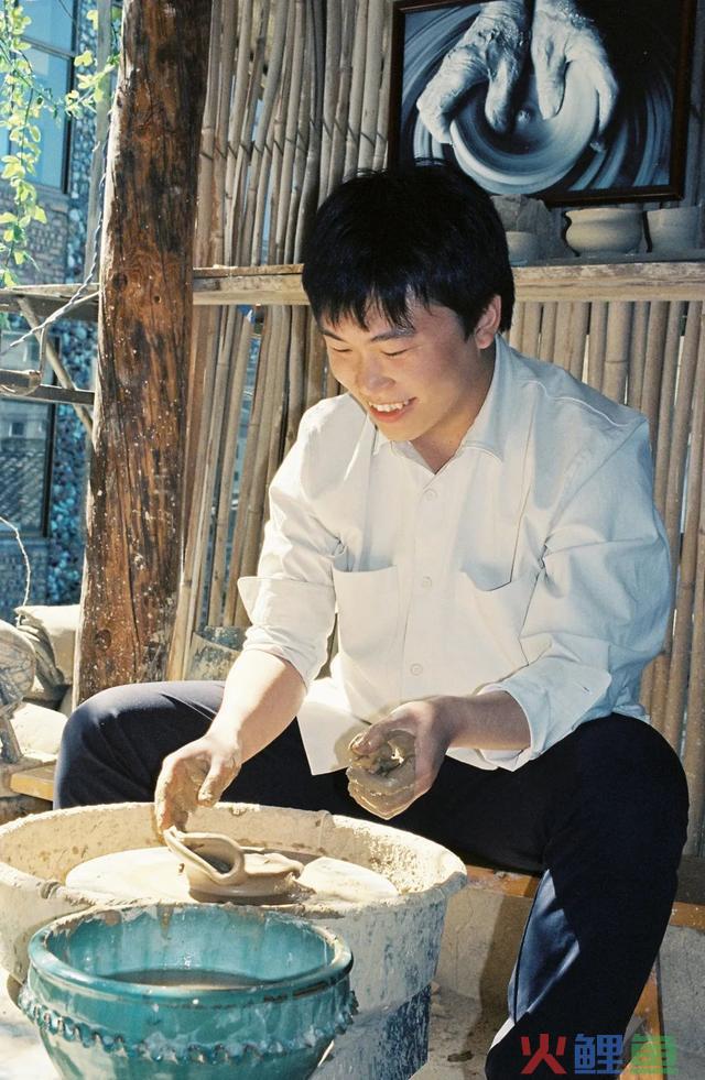 90后男孩用科普“整理”互联网，500万网友在线“充电”
