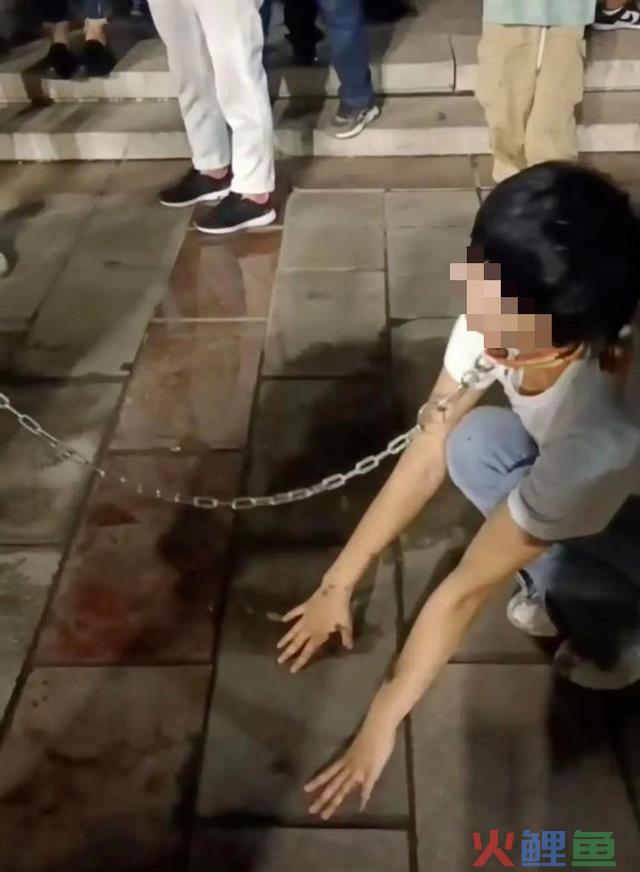 抖音脱手了，多量直播账号被封