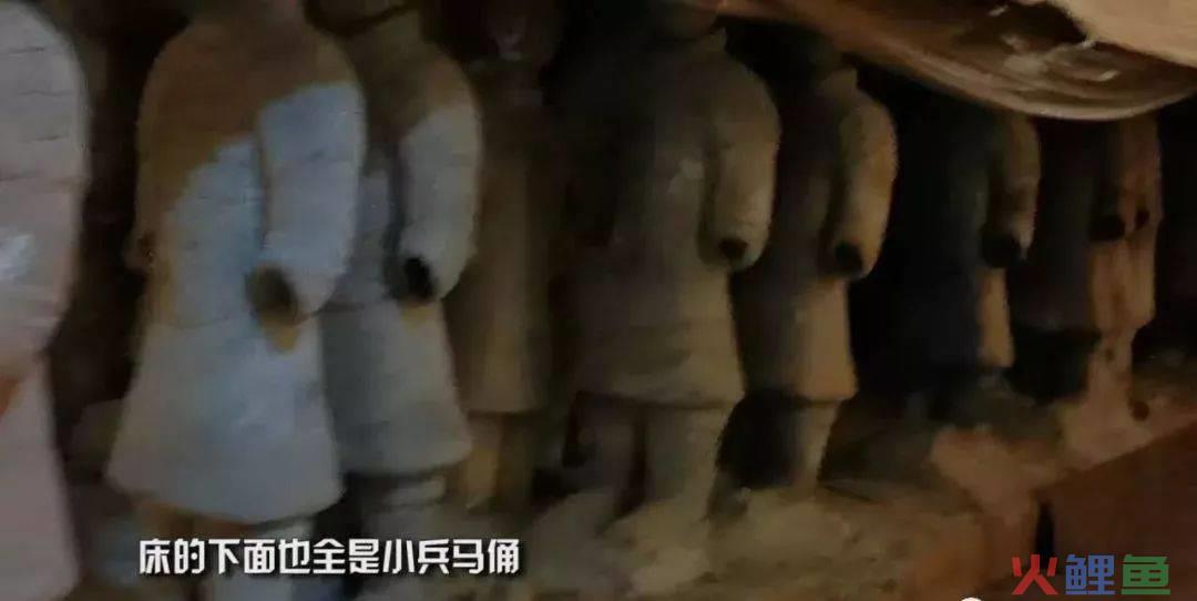 “殡葬风”LV曝光被群嘲，网友：吸血鬼聚会！