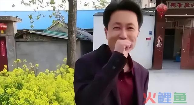 回首23年爆火的8位网红，个个火得稀里糊涂，个个赚得盆满钵满