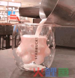 追着瑞幸狂抄，傲慢的“咖啡一哥”装不下去了
