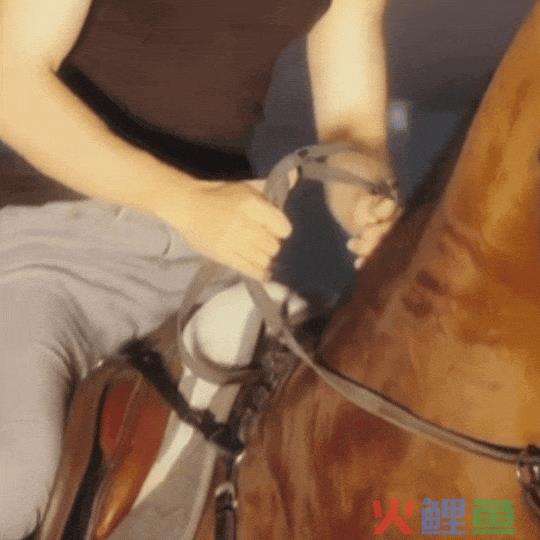 内娱男妲己最新广告，椰树猛男看了都自愧不如