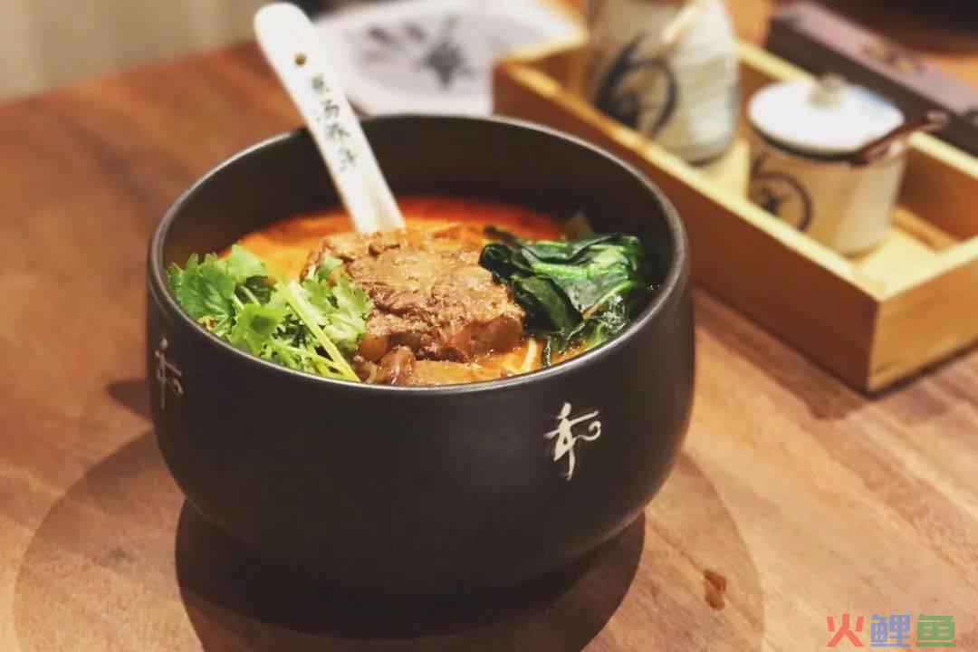 “等不起”的和府：已连亏三年，十年坚守“破防”开放加盟
