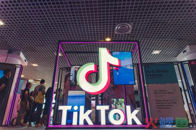 如何玩国际版抖音？抖音国际版的使用方法
