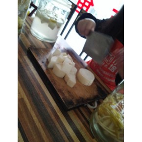 长沙食禄鼎餐饮管理有限公司