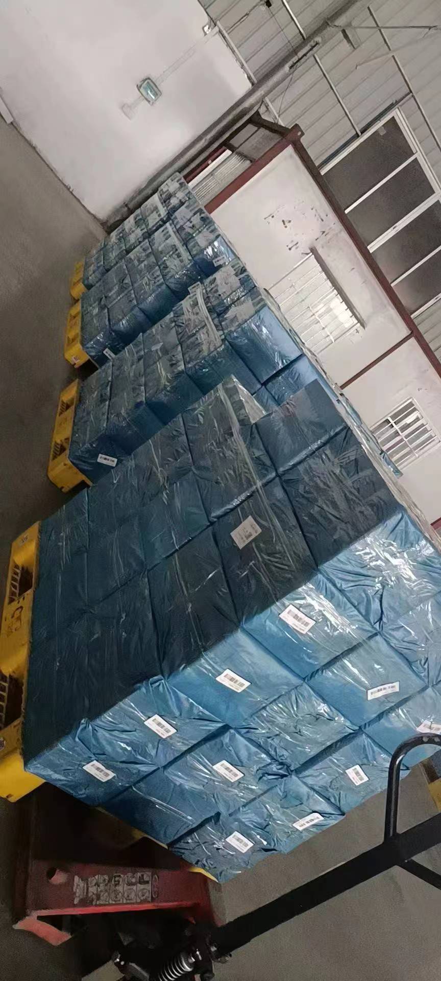 深圳杰盈印尼空运一手庄家，双清包税门到门，只需要3-5天可以签收，